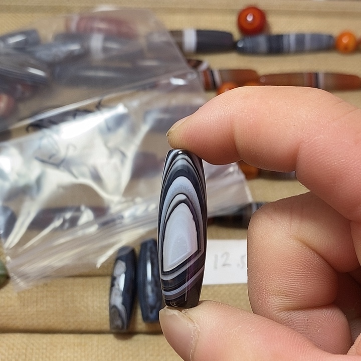 玛瑙/玉髓合金颈饰