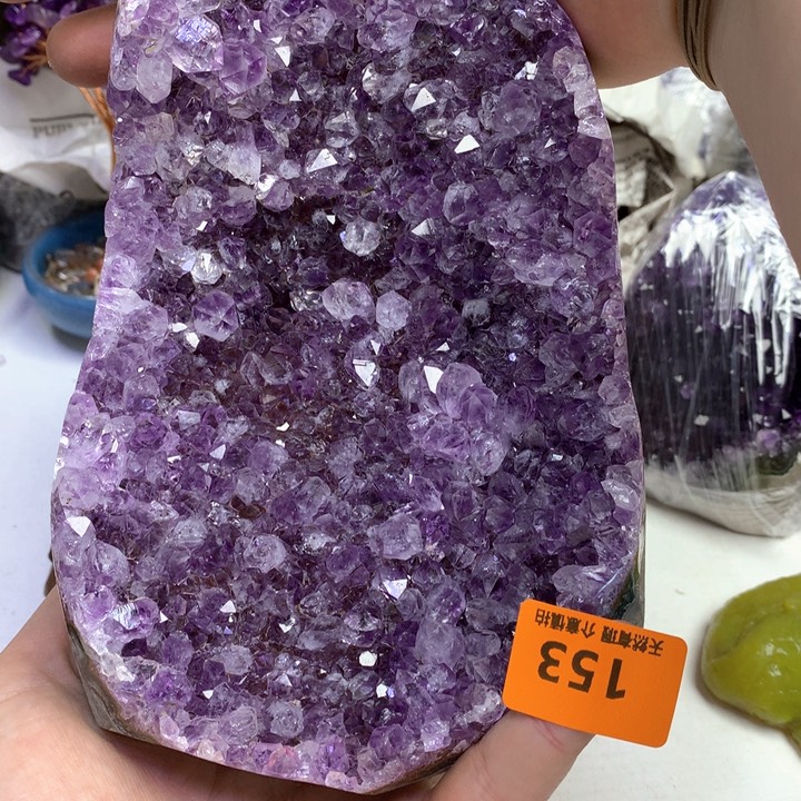 紫晶大型摆件（非配饰）未镶嵌