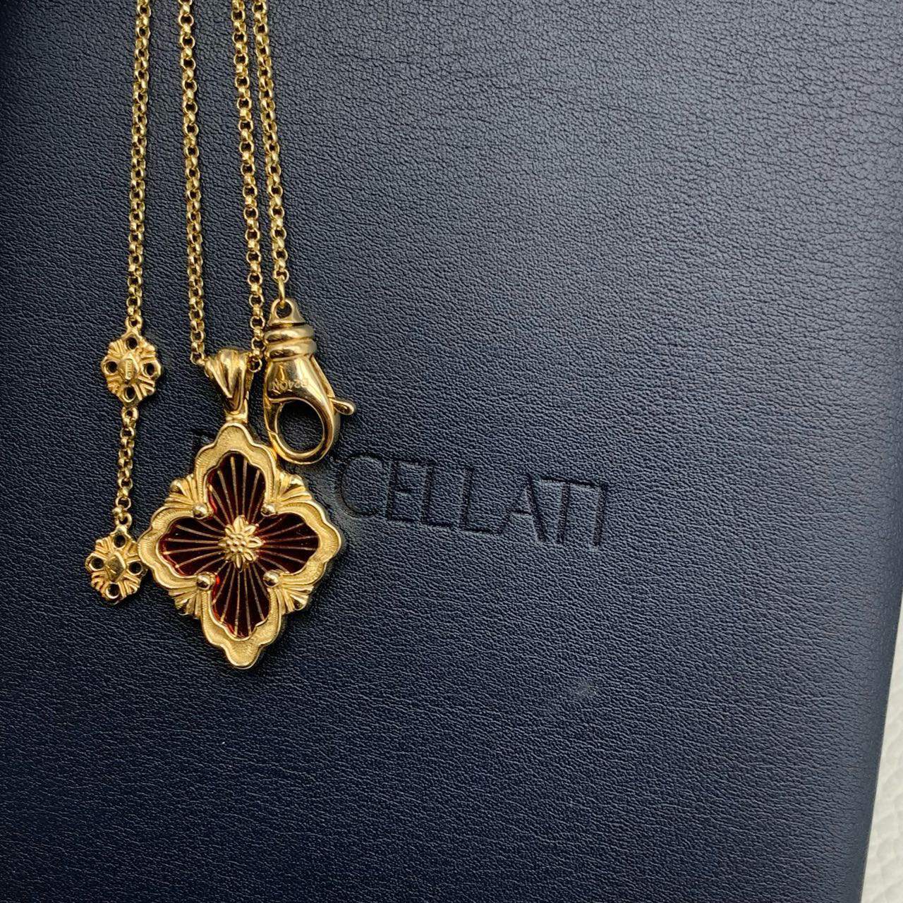 全新未使用  25年1月 BUCCELLATI 布契拉提 大号红色珐琅项链