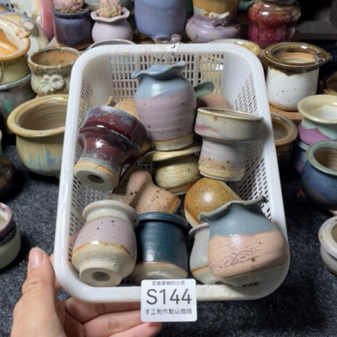 紫砂花盆微瑕144口径3.5左右