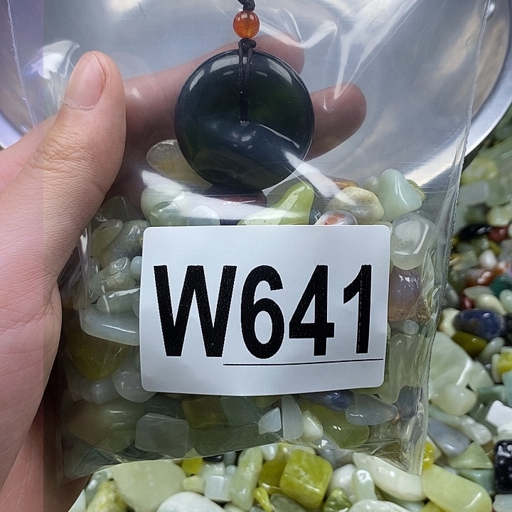 未镶嵌岫玉鱼缸石