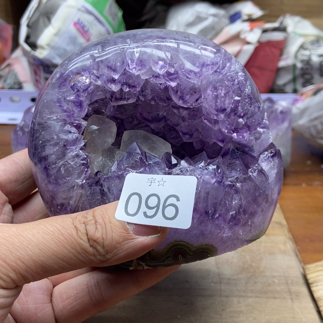 紫晶大型摆件（非配饰）未镶嵌