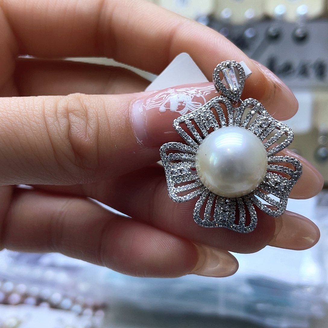 海水珍珠颈饰银S925镶嵌