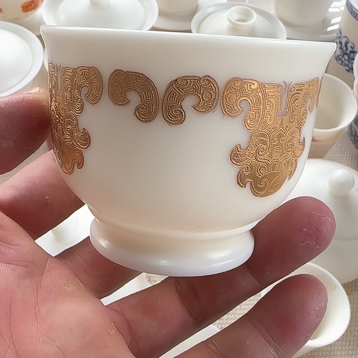 清仓大甩卖冲冲冲
