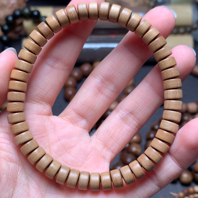 【闪购商品】檀香木手串/手链7*4顺纹福利款