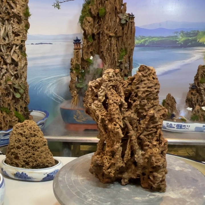 随***安无花朵漂亮的小石头