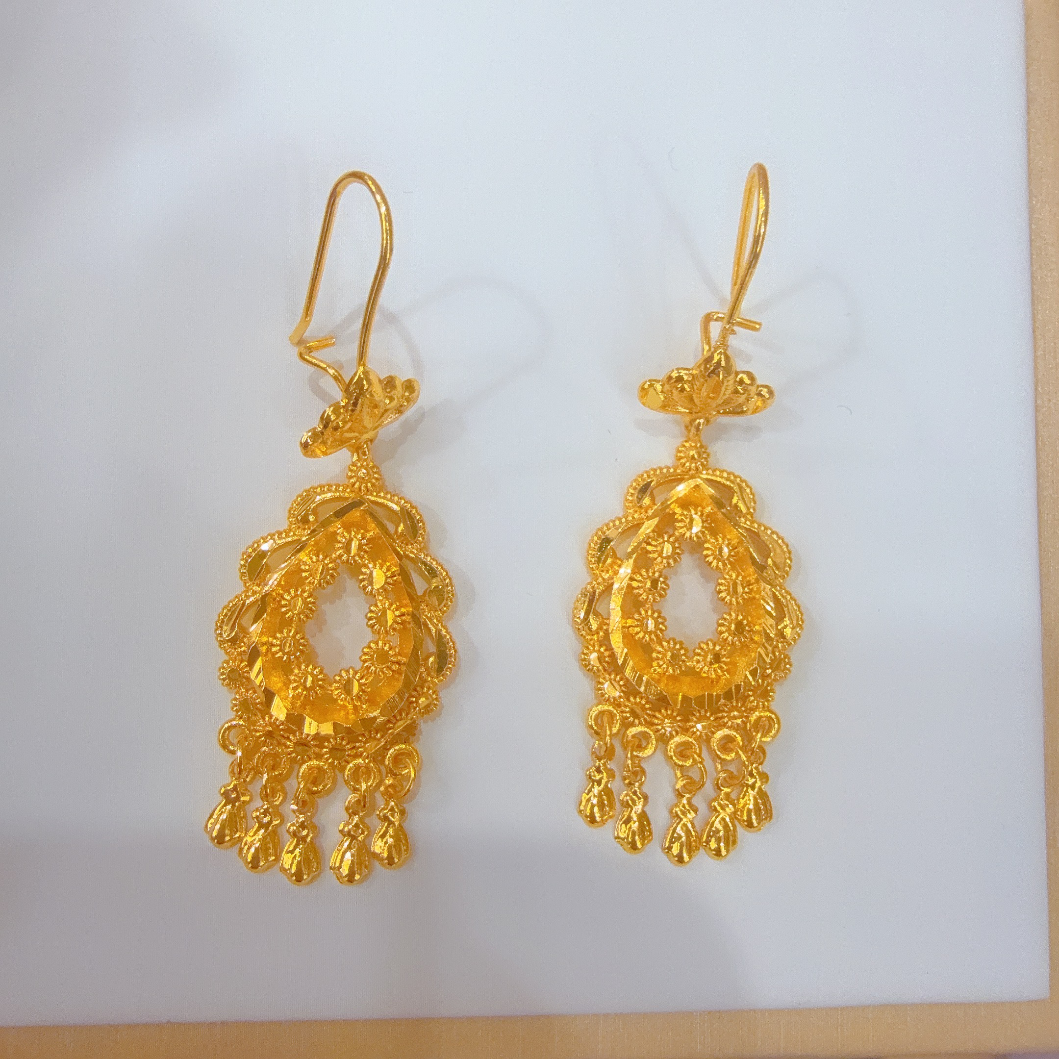 铜合金亚克力耳饰 爆款时尚金子同款耳环ئالتۇن پاسون ھالقا 