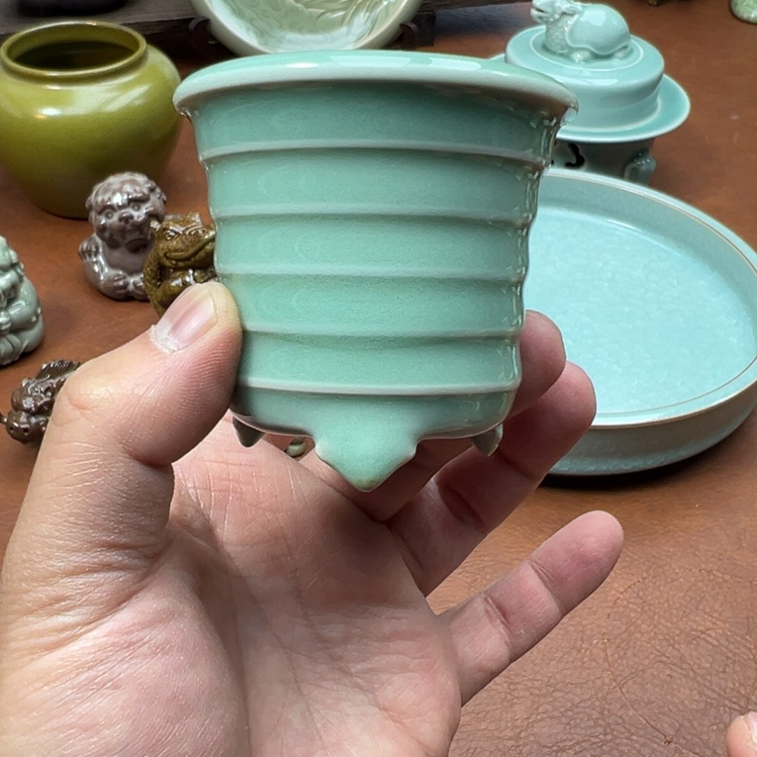 青瓷茶器青瓷茶器微瑕