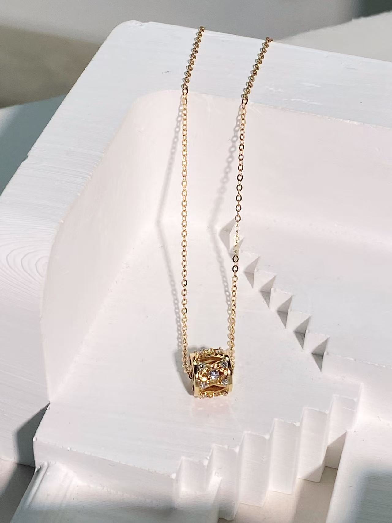 老戴甄选天然钻石18k金k枚套链3.3g高级时尚定制100%百搭经典气质