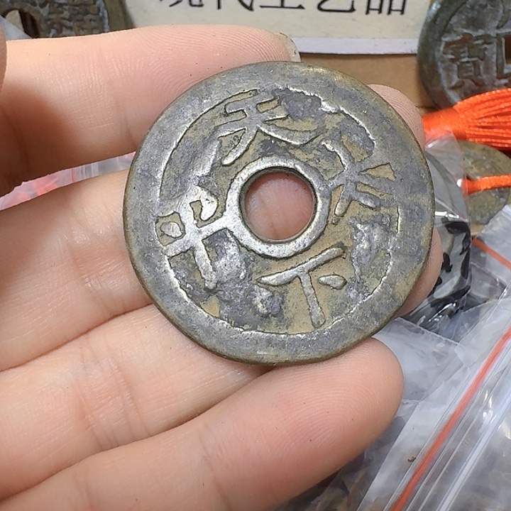 魏***厂铜现代工艺品花钱