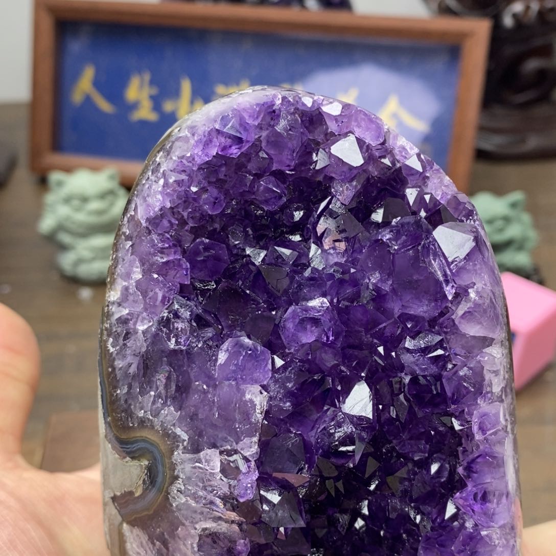 未镶嵌水晶大型摆件（非配饰）