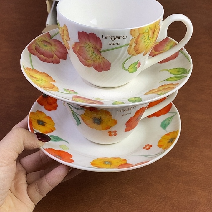 瓷器铜铁器木器木粉花瓶