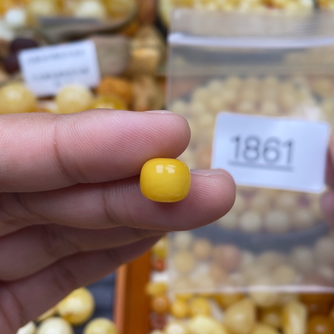 琥珀珠宝奇石未镶嵌10.3