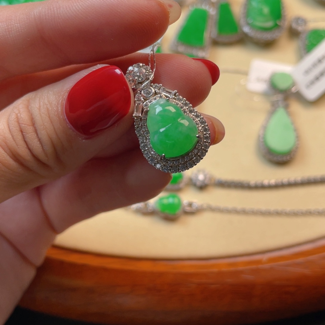 翡翠吊坠(不含链)银S925镶嵌