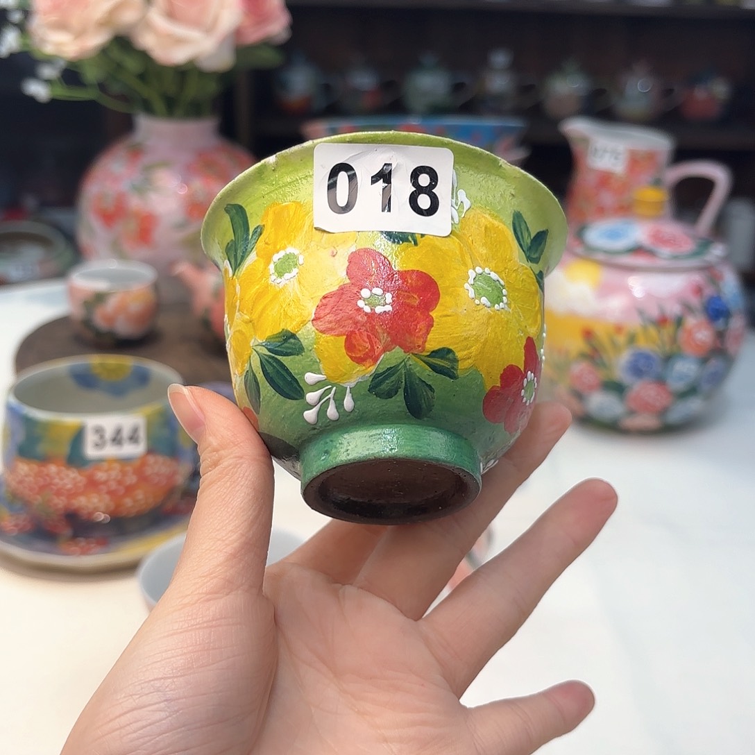 瓷片兔兔好可爱啊我