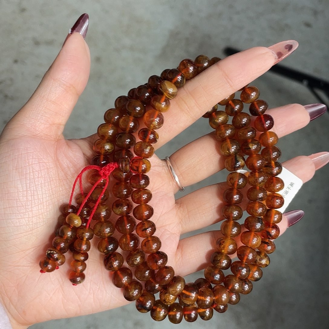 琥珀裸石未镶嵌抚顺琥珀9+血蜡108