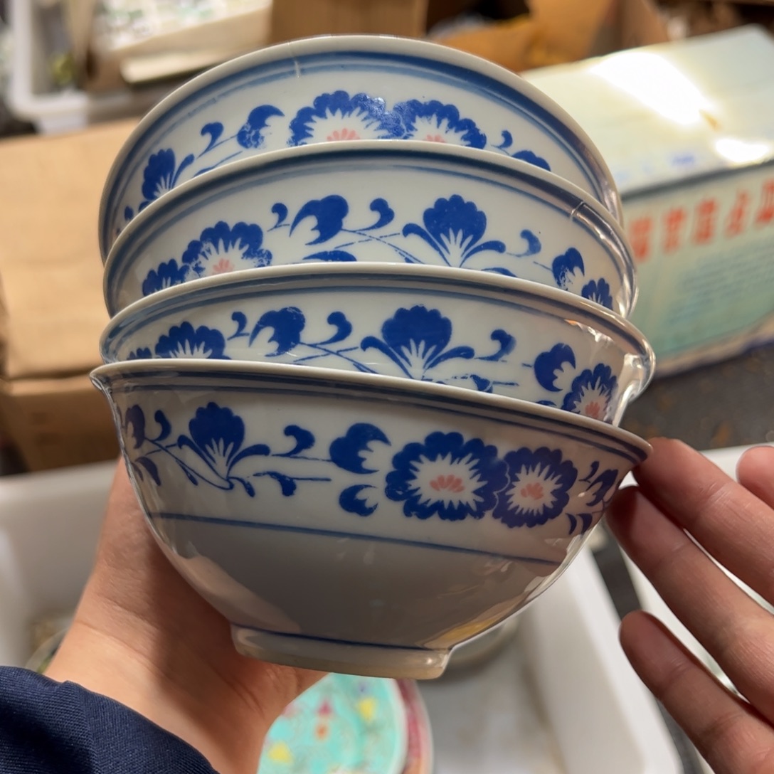 其他陶13厘米红旗饭碗4个