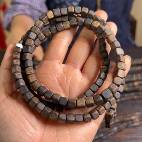 手串沉香红土乌身沉水25克卡0.6多样性发1条