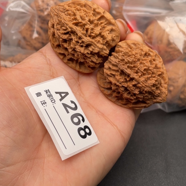 文玩核桃吊坠核桃