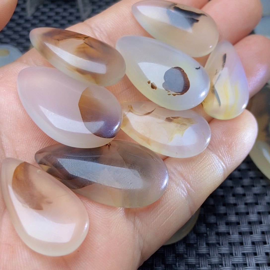 【闪购商品】未镶嵌颈饰玛瑙/玉髓枫****?