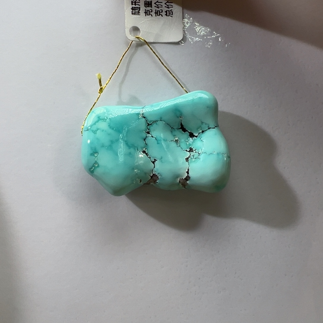 绿松石未镶嵌挂件