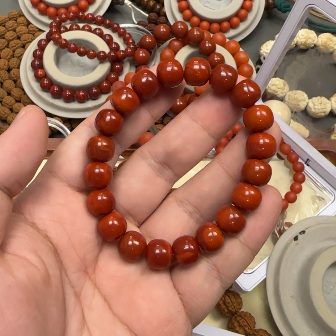 白玉菩提手串苟****）11mm