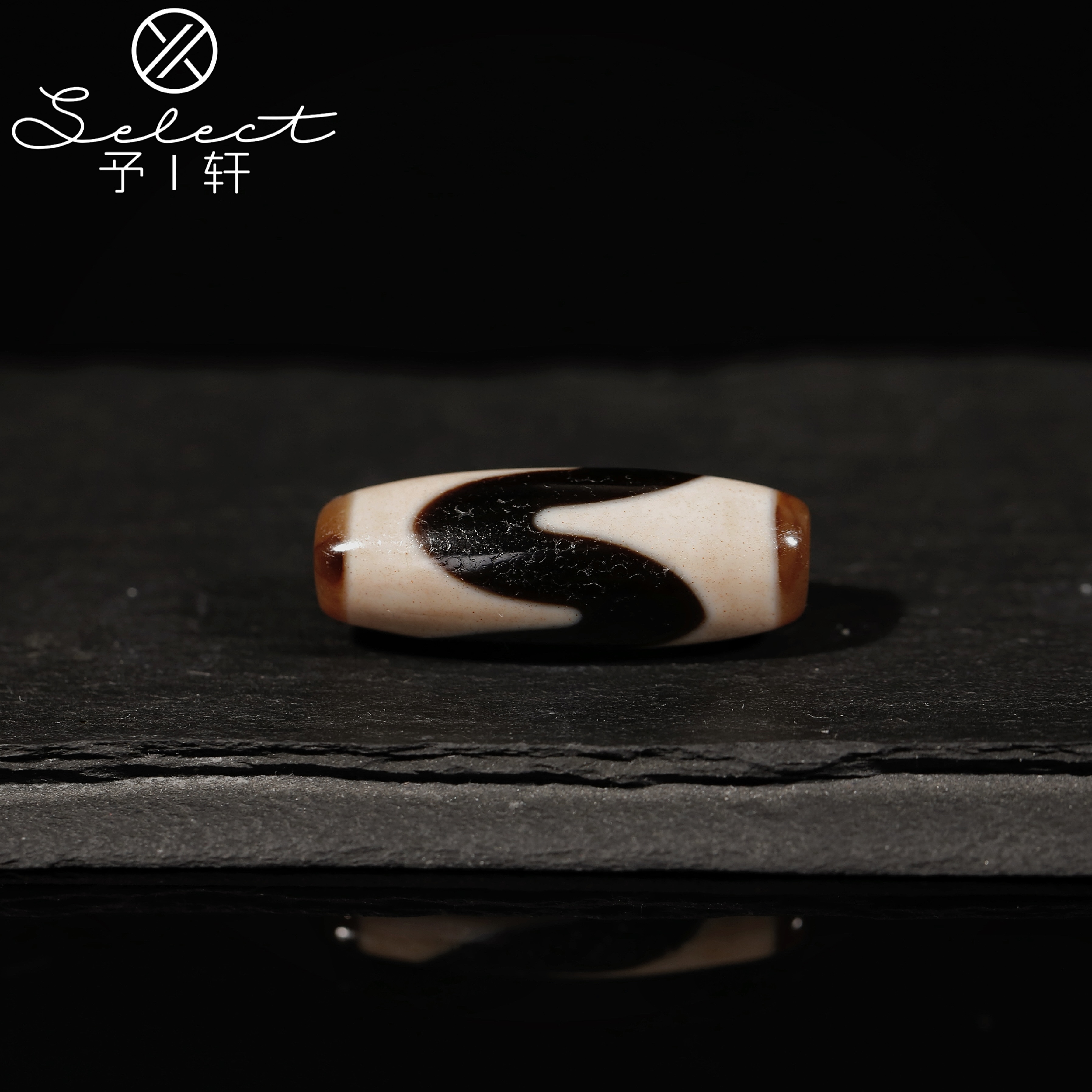 予轩出品；行运任晓攀亲工黑签超顶料爆砂虎芽29.8*11.2mm天珠吊坠