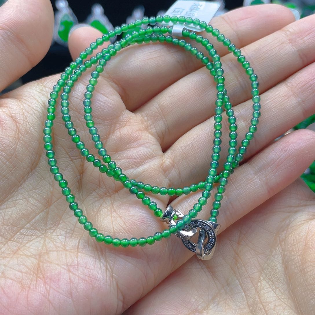 翡翠未镶嵌颈饰天然A货翡翠2.5