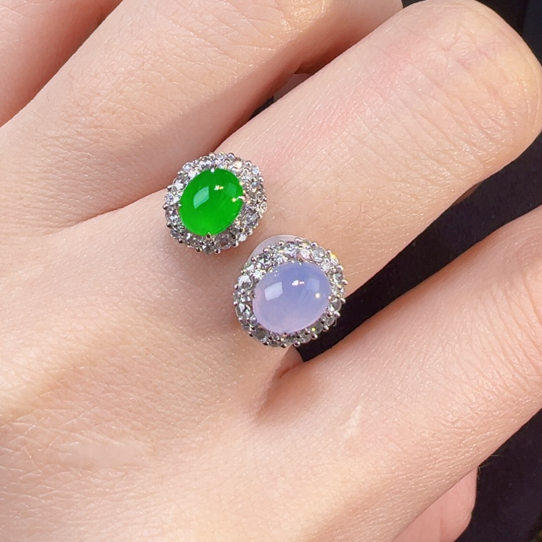 翡翠戒指18K金镶嵌蛋面