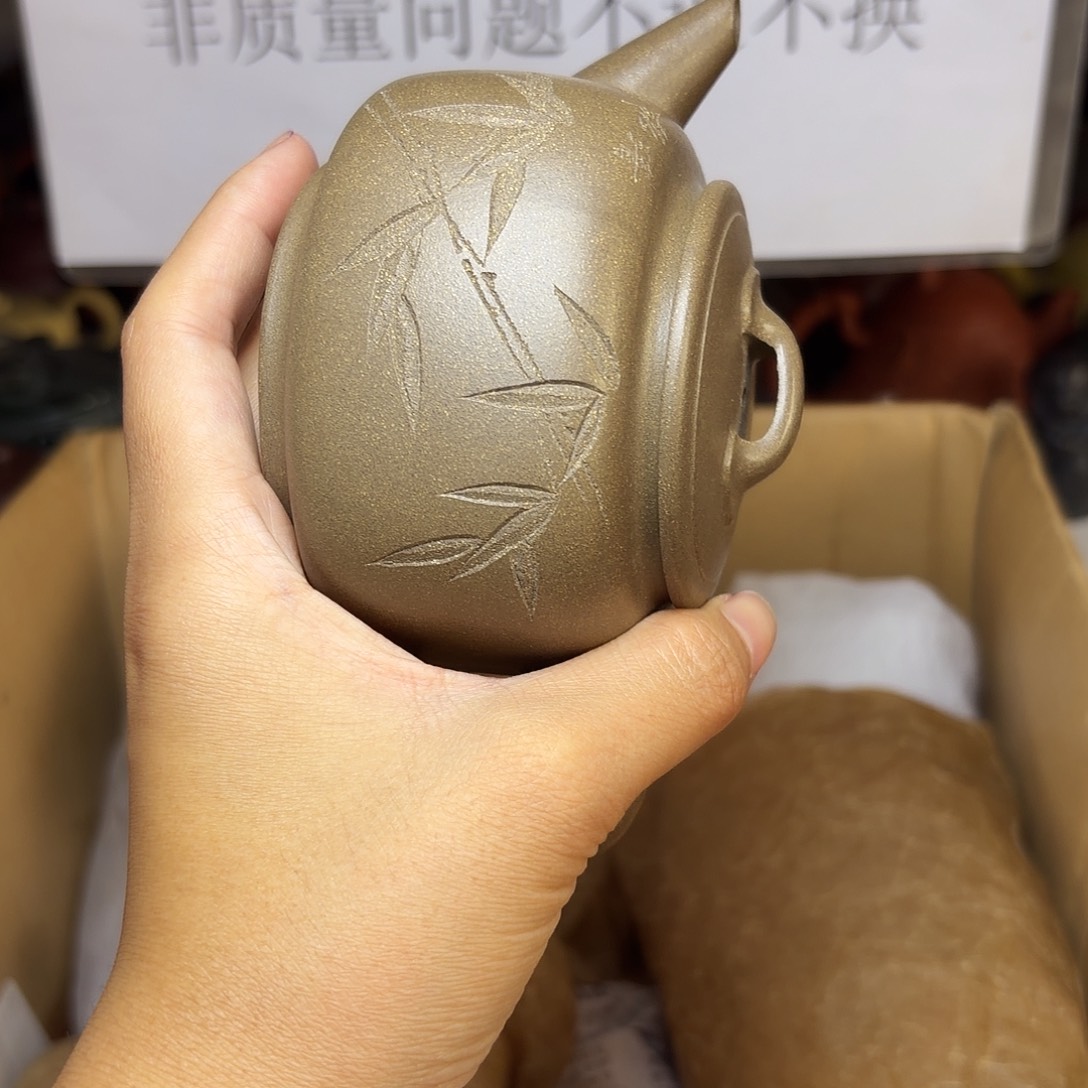 甄选宜兴本土紫砂壶