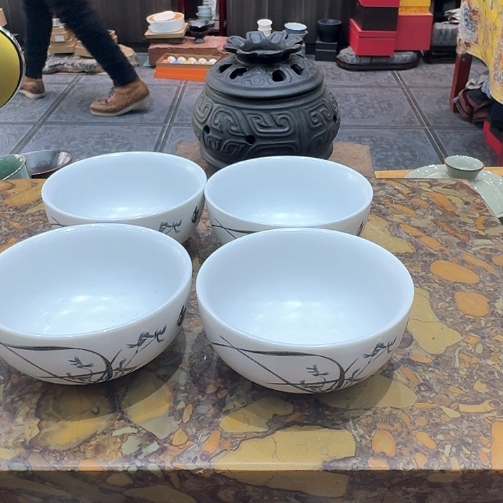 品茗杯一组四个一组。。。品茗