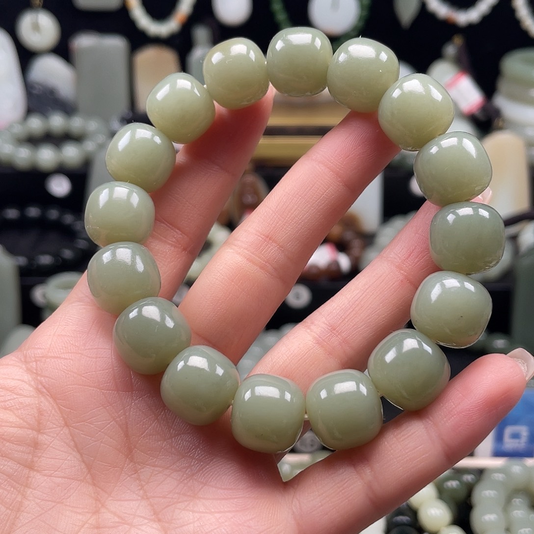 和田玉未镶嵌手链