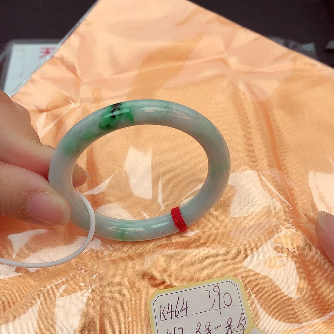 翡翠未镶嵌手镯缅甸翡翠