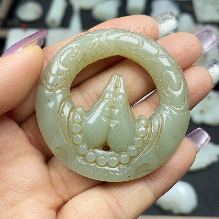 和田玉挂件未镶嵌