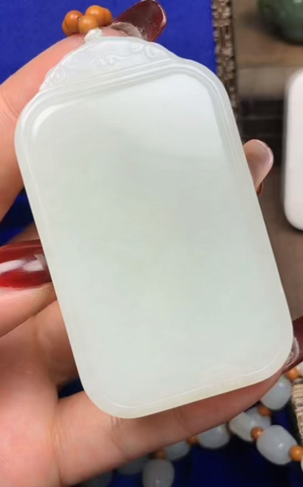 和田玉山料 挂件 菲菲