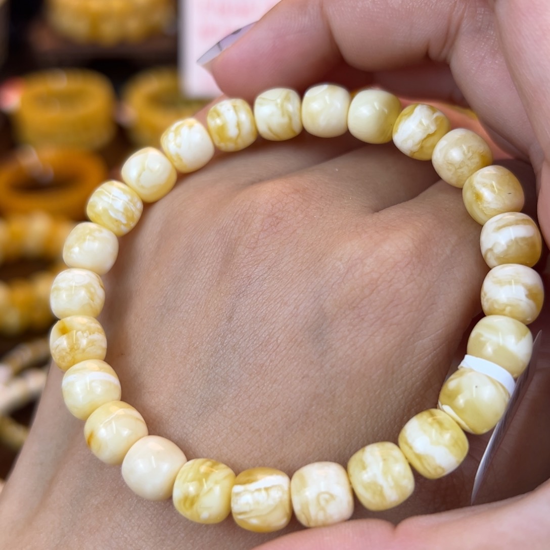 琥珀裸石未镶嵌Jjjhhhhhhjjjjj