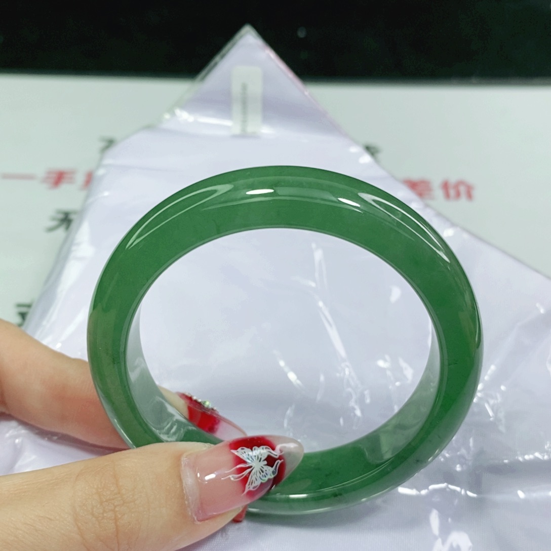 翡翠手镯未镶嵌5050 5151