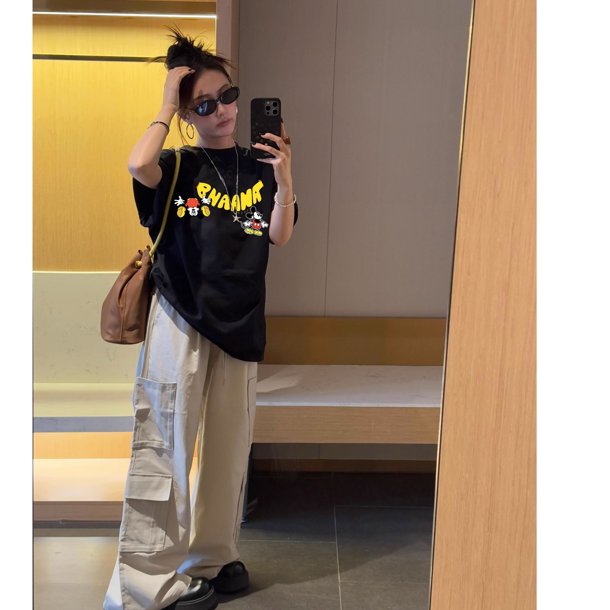 港风ins卡通潮牌百搭t恤上衣洋气女装纯棉短袖休闲情侣装高级半袖