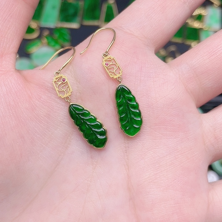 翡翠耳饰18K金镶嵌天然翡翠