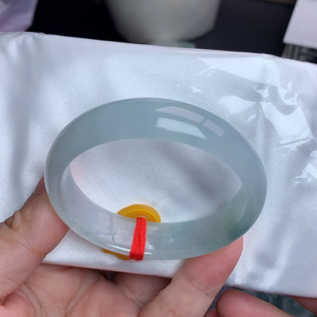 未镶嵌定制翡翠51贵妃