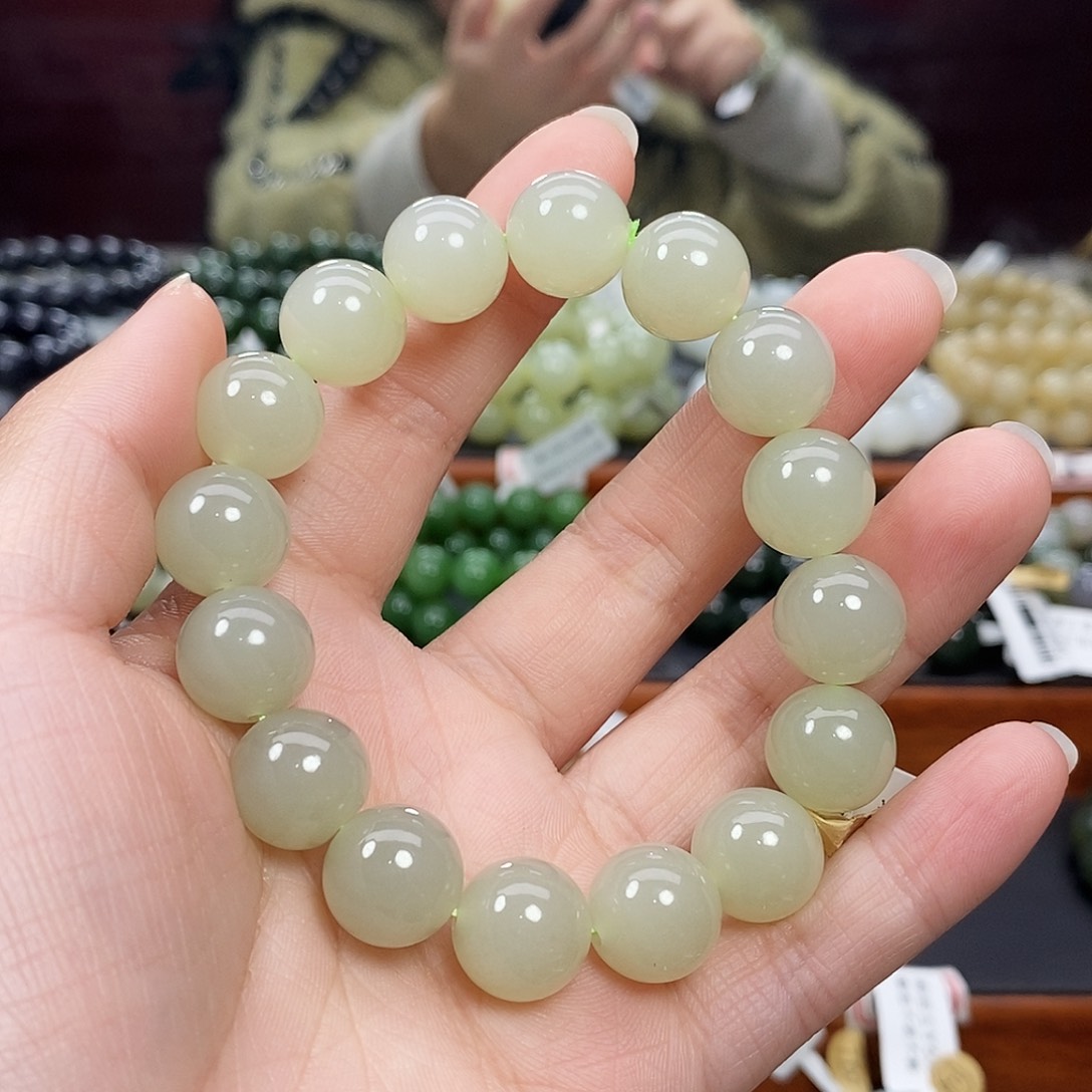 和田玉手链未镶嵌