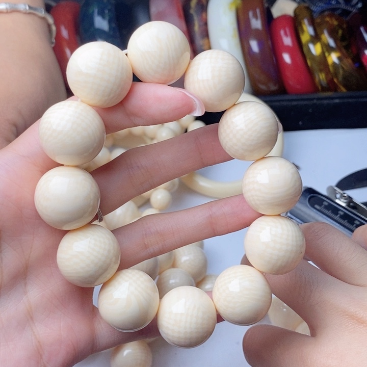 老板娘的专属99手串k20