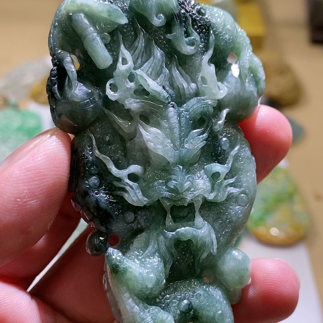 【闪购商品】翡翠颈饰未镶嵌11111111111111