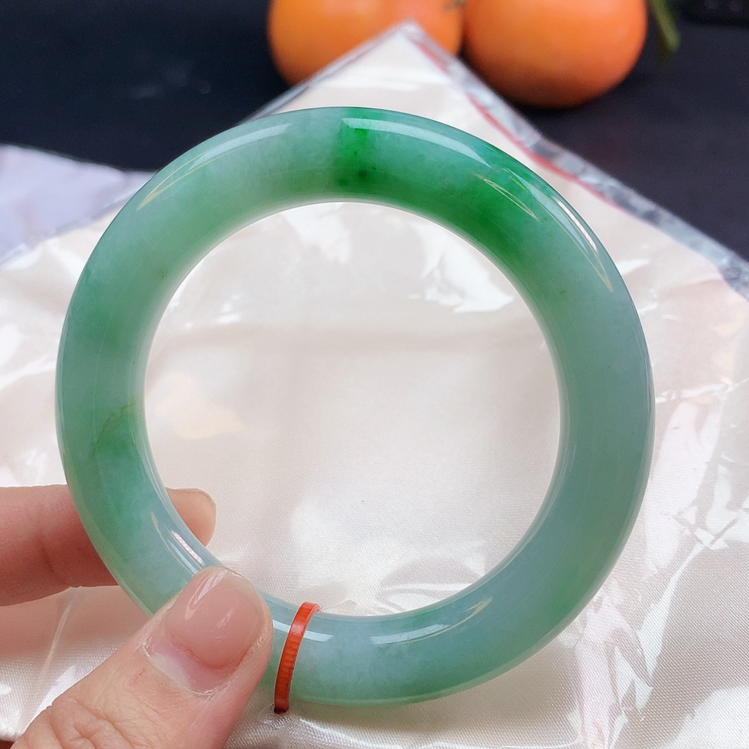 翡翠手镯未镶嵌54圈圆270006