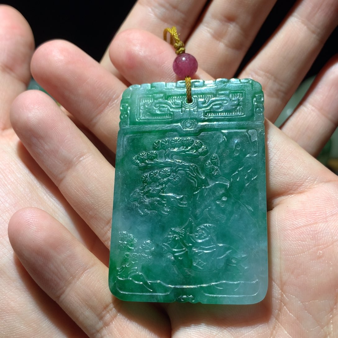 翡翠挂件未镶嵌顺****行