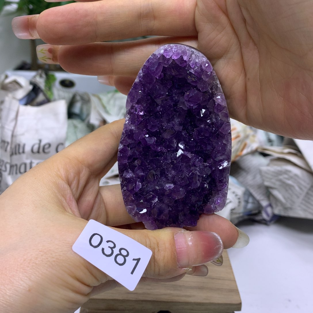 未镶嵌紫晶大型摆件（非配饰）381