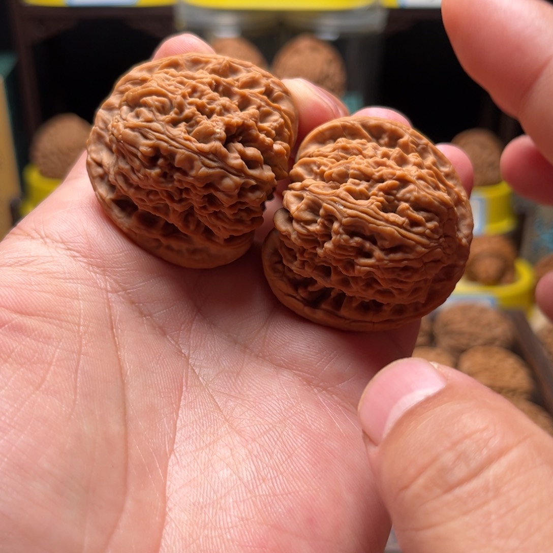 把件文玩核桃洋**Z球疆