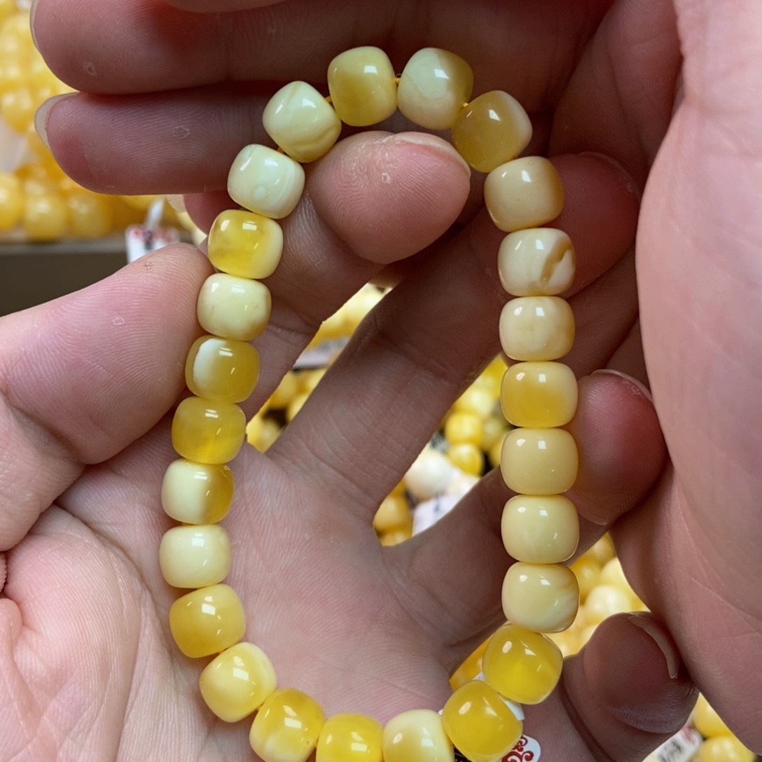 琥珀珠宝奇石未镶嵌18