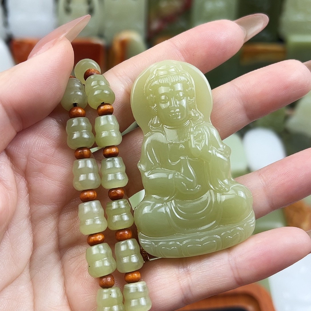 果绿色立体观音菩萨
