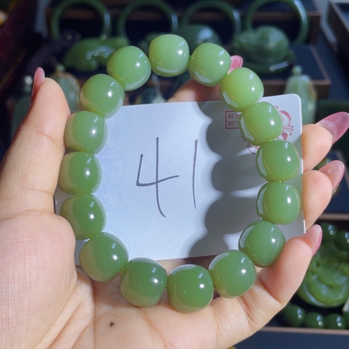 手链未镶嵌和田玉听****音